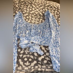 blue with flowers
